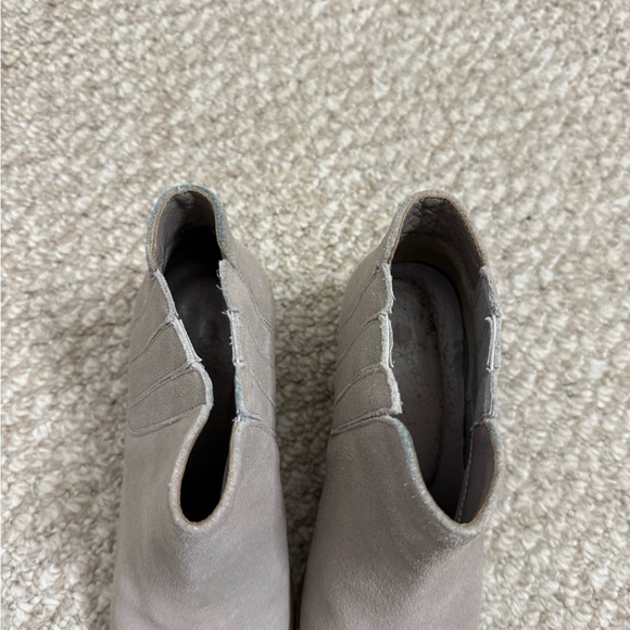 Joie Barlow Gray Suede Ankle Boots | 37 - Picture 3 of 10
